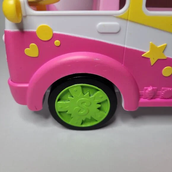 Shopkins Scoops Ice Cream Truck Pink White Green - Picture 12 of 12